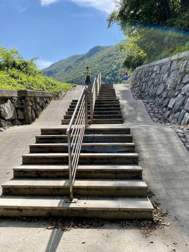 Avce Kanal, Slovenia