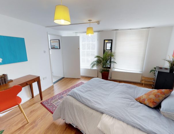 Bedroom at St George's Way, Portsmouth Student Accommodations university halls